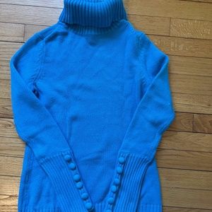 Banana Republic 96% cotton turtle neck sweater